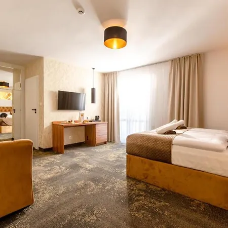 Amber Park 3* נישורזה