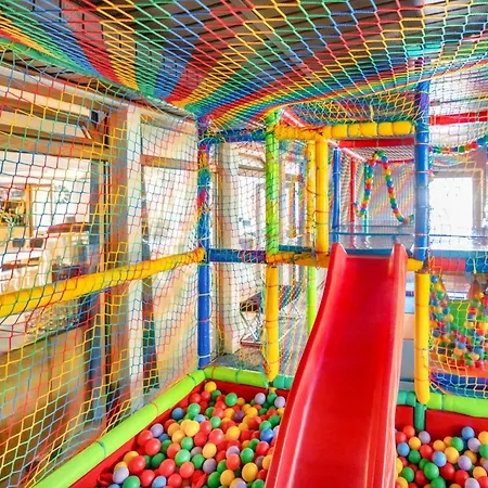 Amber Park Station touristique 3*