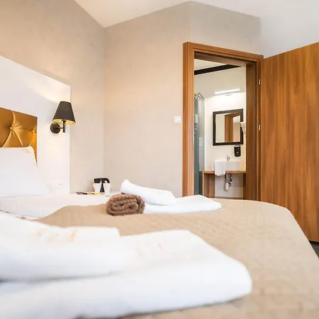 Resort Amber Park 3*